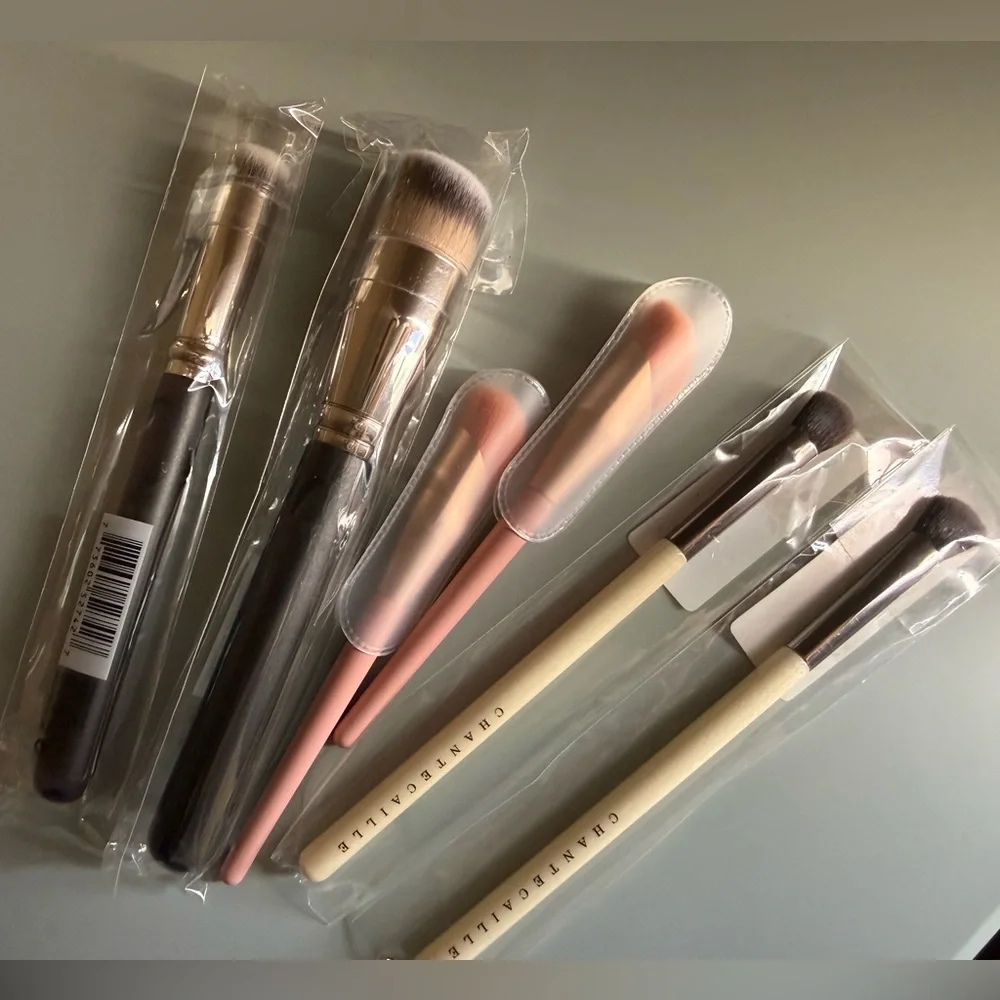 MAC Cosmetics, 3CE & Chantecaille Brush Bundle